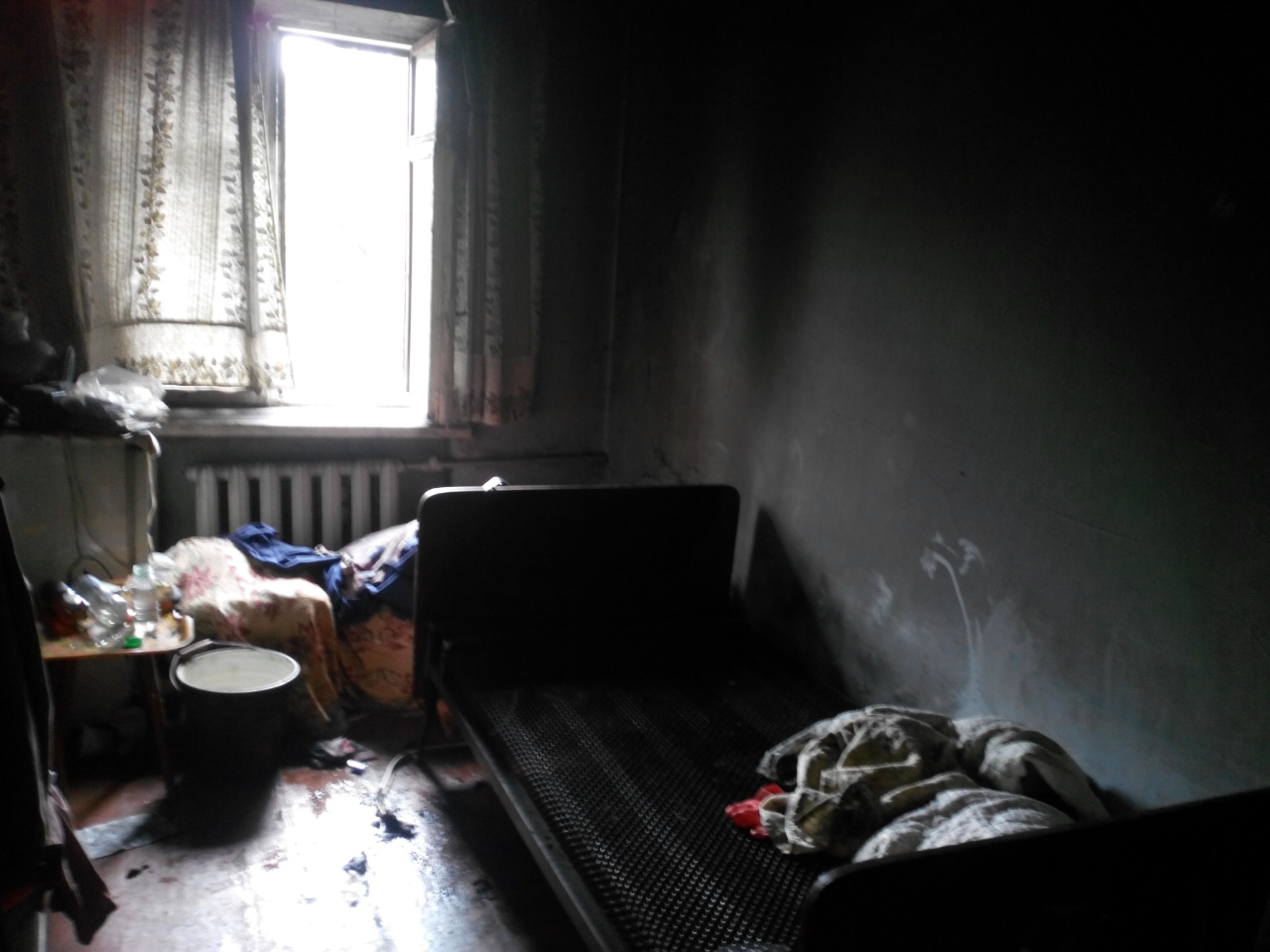 В Горишних Плавнях дедушка пострадал на пожаре из-за курения (фото)