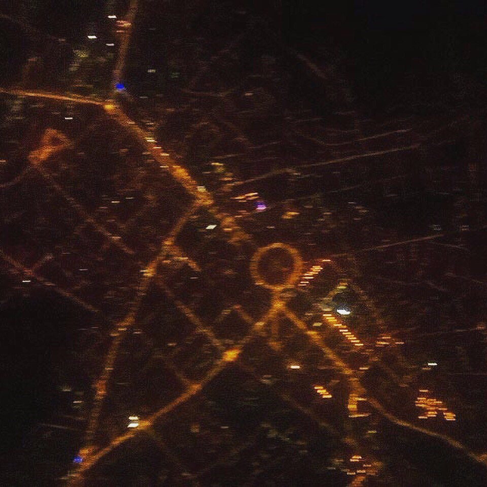 Ночная Полтава с высоты пяти тысяч метров (фото)