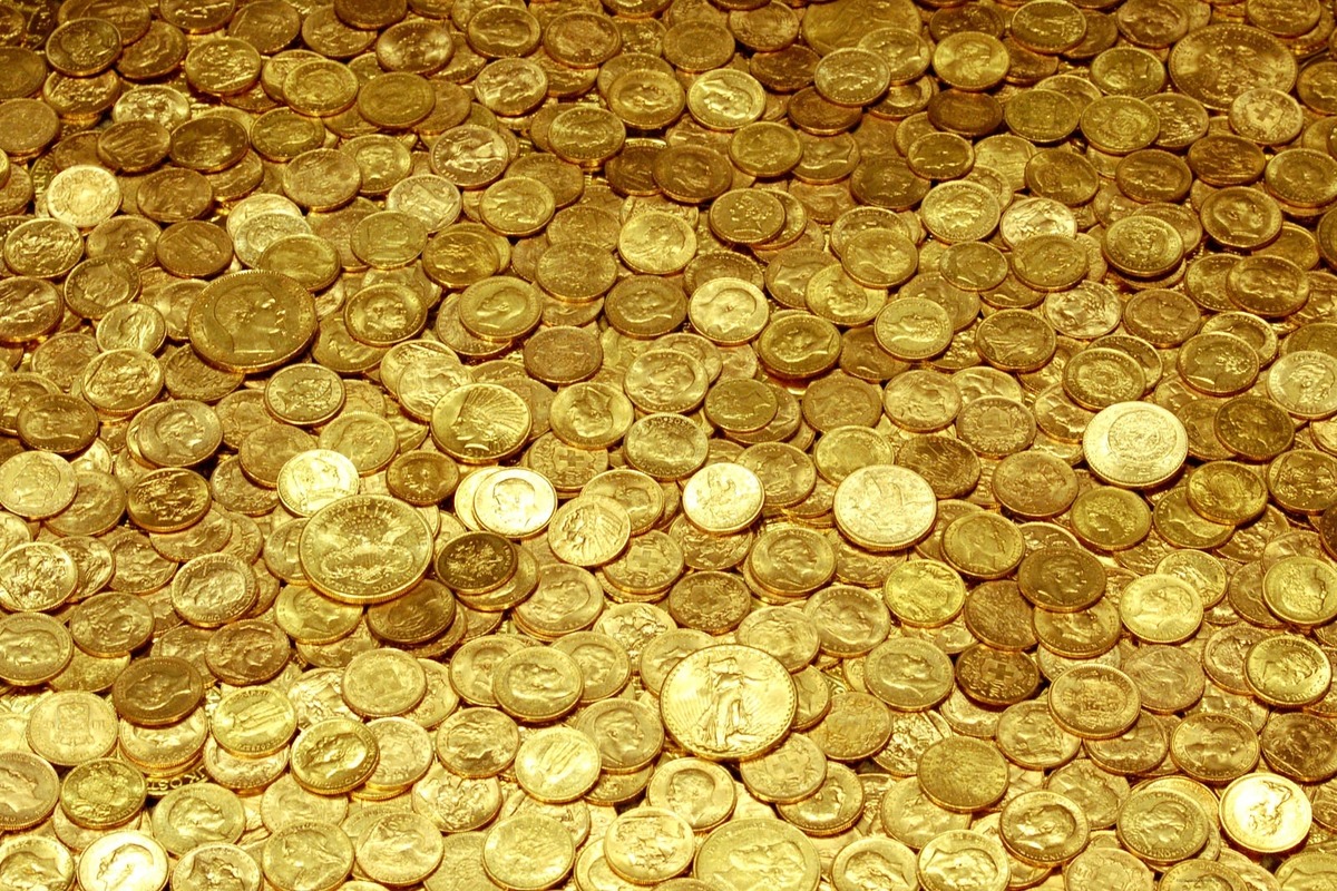 10 уникальных кладов Полтавщины: серебряные канделябры и римские монеты 