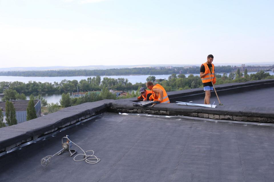 В Кременчуге отремонтируют проблемные крыши