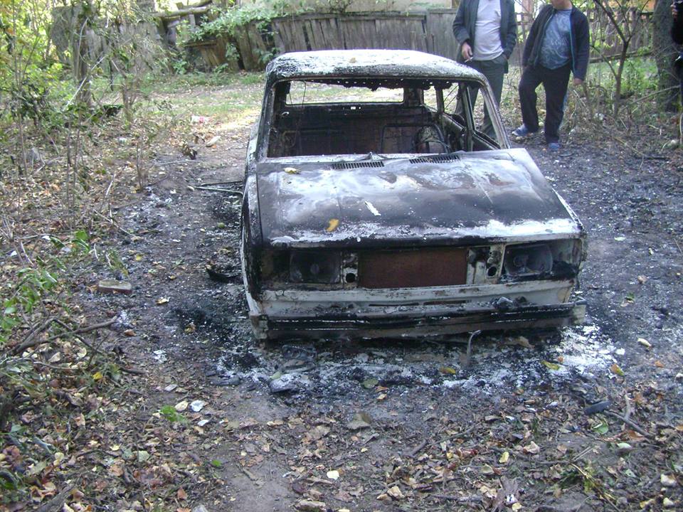 В Гадячском районе сгорели два автомобиля (фото)