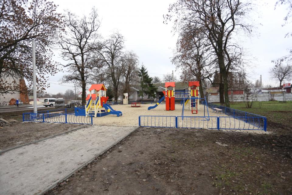 До конца года в Кременчуге появится 11 новых детских площадок