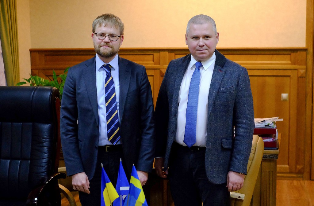 Горишние Плавни посетил посол Швеции