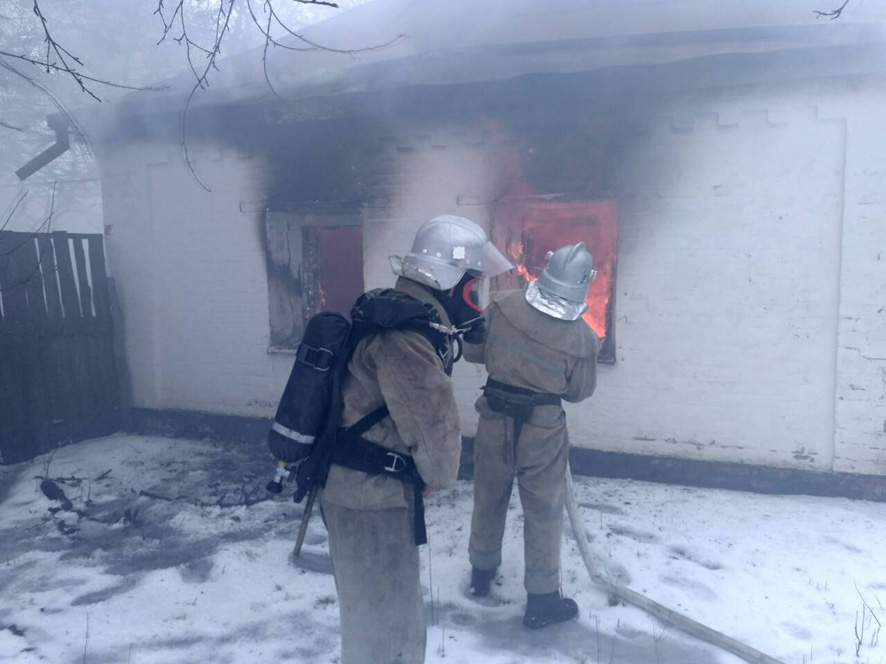 На пожаре спасли мужчину (фото)