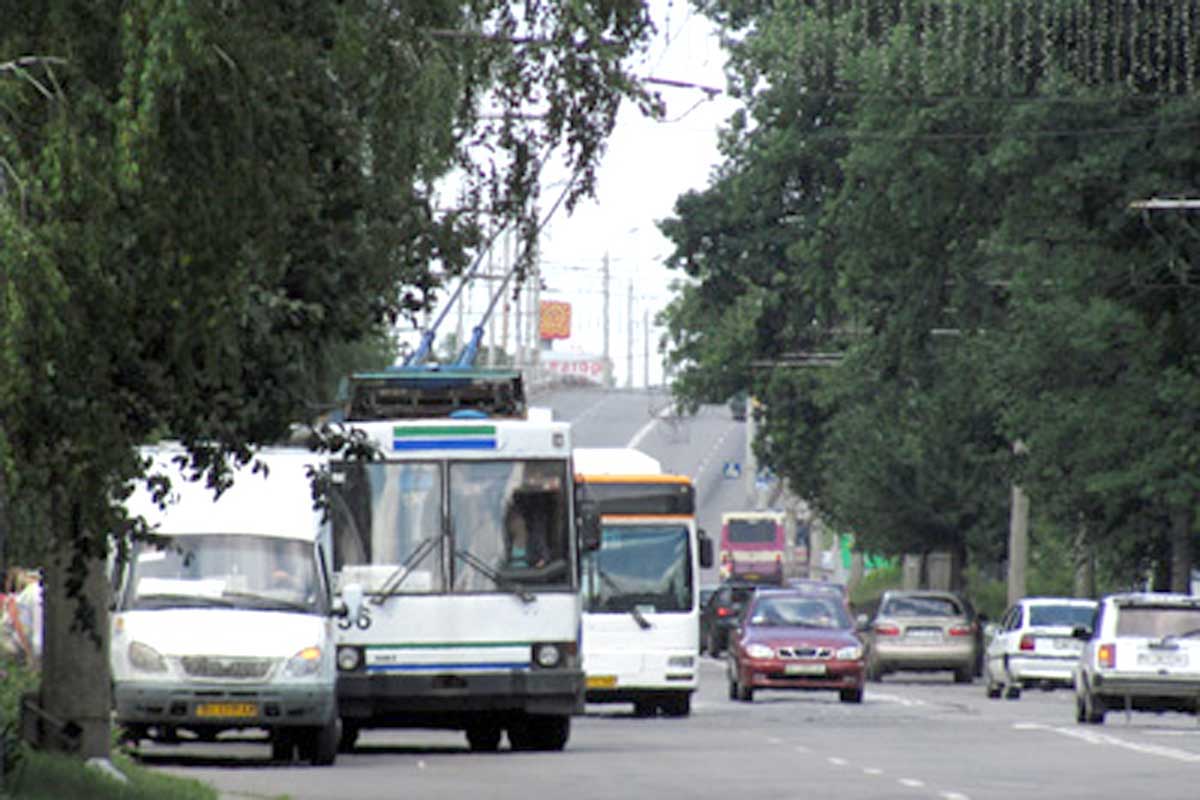 Почему увольняются водители полтавских троллейбусов