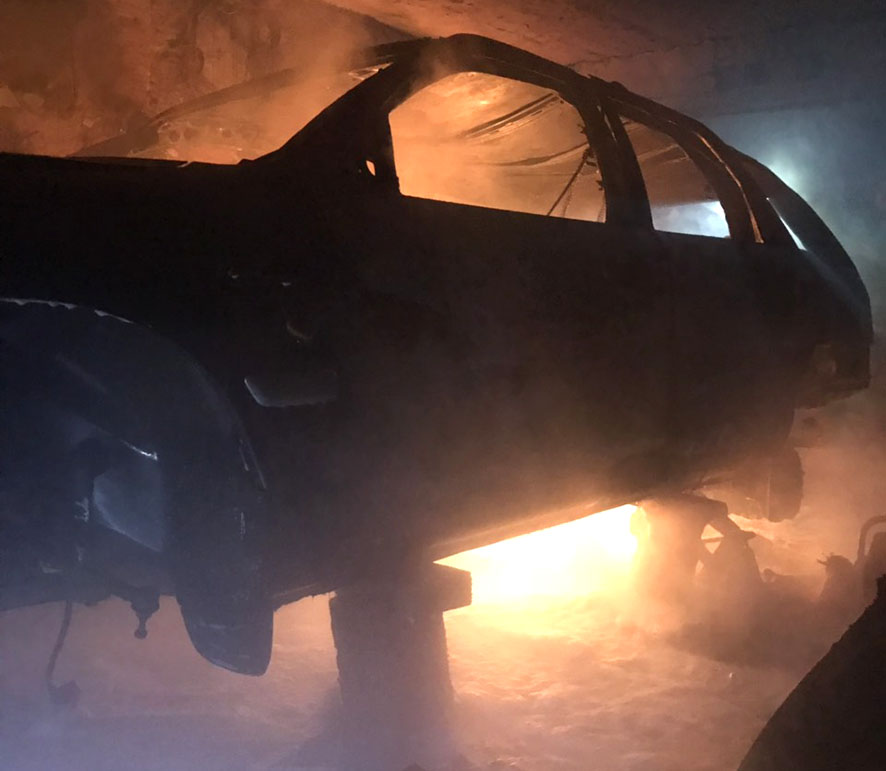 Под Полтавой сгорел автомобиль Ford (фото)