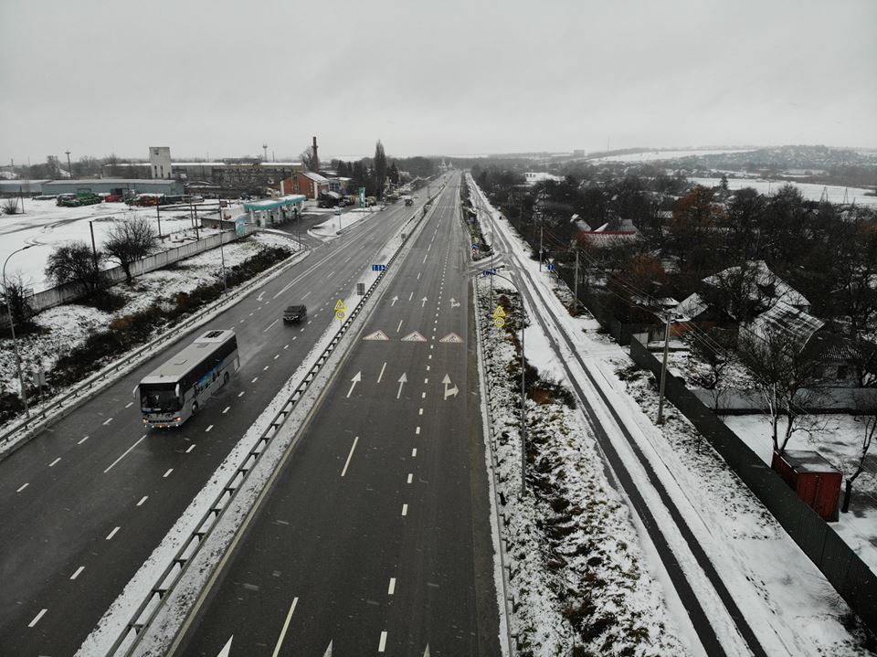 Как выглядит расчищенная трасса Харьков-Киев с высоты птичьего полета (фото)