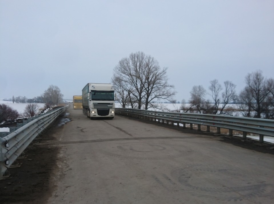 На Полтавщине открыли для движения мост через реку Кобелячок