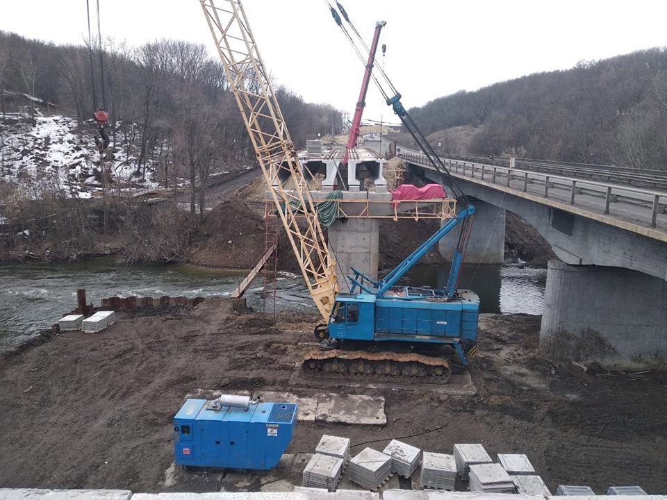 На Полтавщине строят мост через Псел (фото)