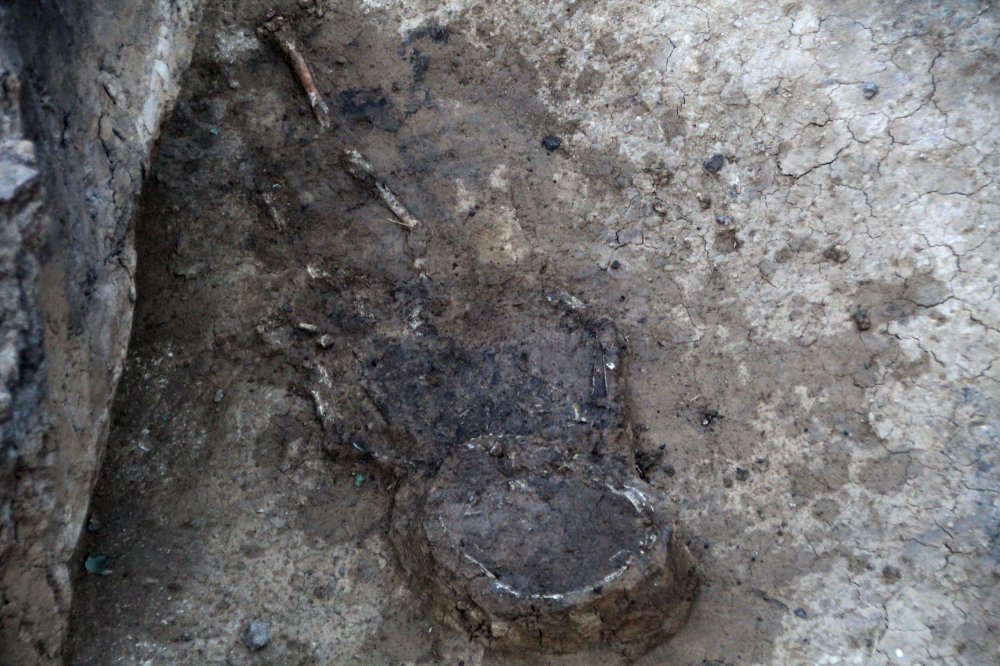 На Полтавщине нашли скелет девушки, которая жила 2600 лет назад (фото)