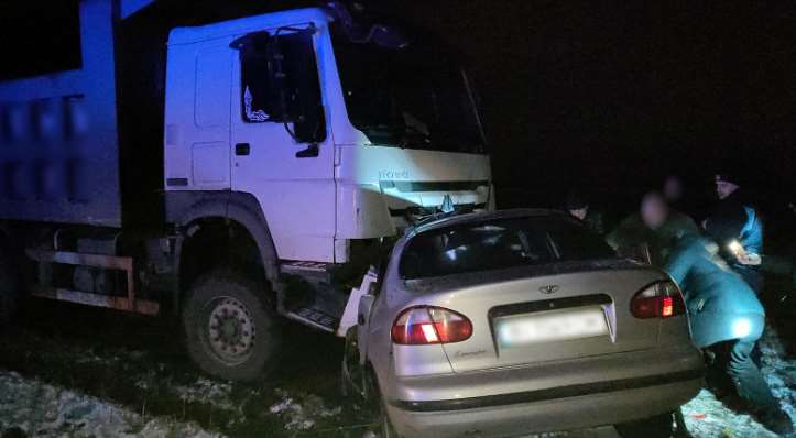 Полиция Полтавщины выясняет обстоятельства ДТП, в котором погиб водитель легковушки