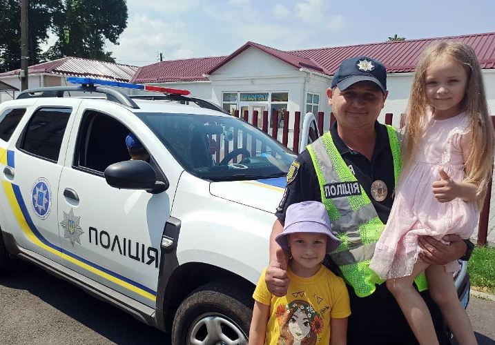 Полицейские офицеры общин Полтавщины проводят превентивные занятия с детьми