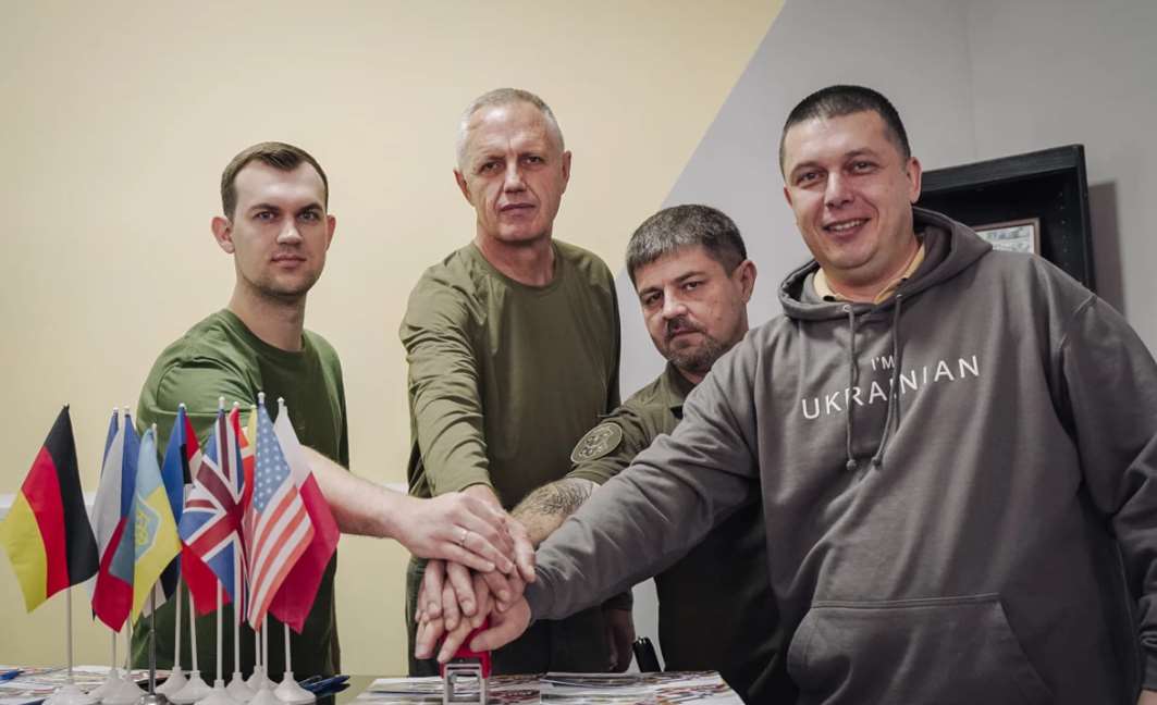 В Полтаве погасили марку "Оружие Победы. Мир с Украиной"