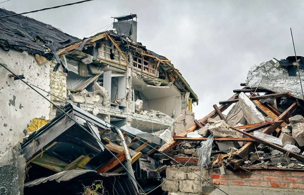 В Миргороде обследовали 40 домов и 36 квартир, поврежденных в результате вражеской атаки