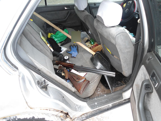 В Полтаве в ДТП попала машина, в которой были гранаты (фото)