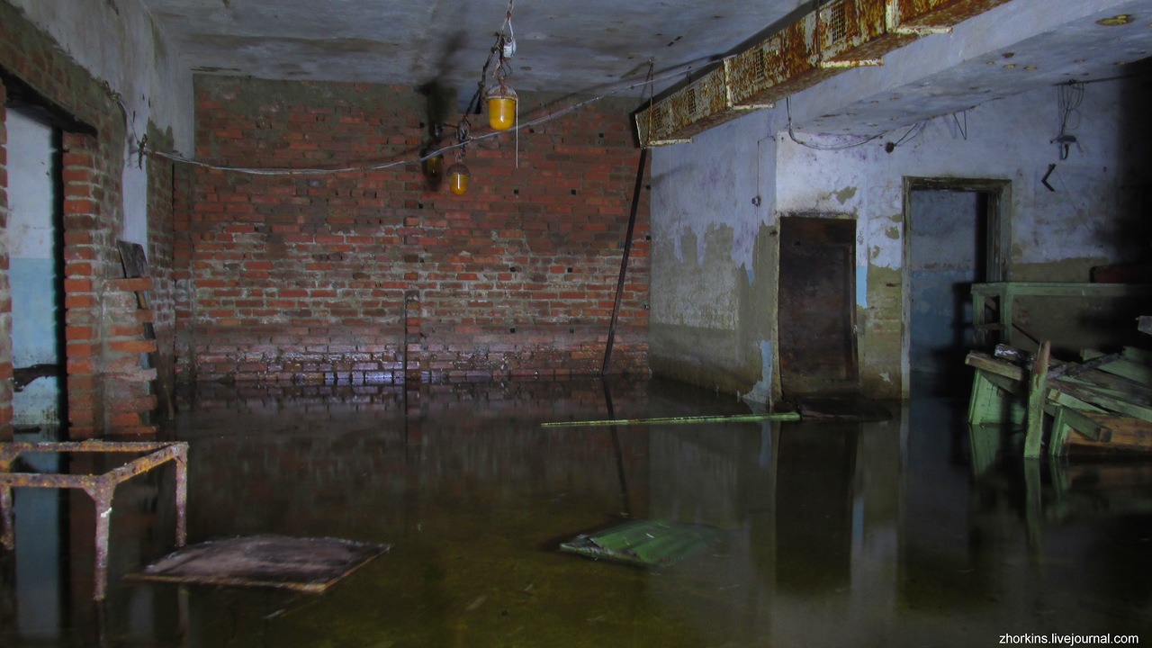 Затопленное подземелье под полтавской больницей (фото)