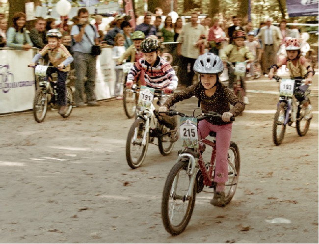 На Полтавщине трехлетние дети поучаствуют в велогонке