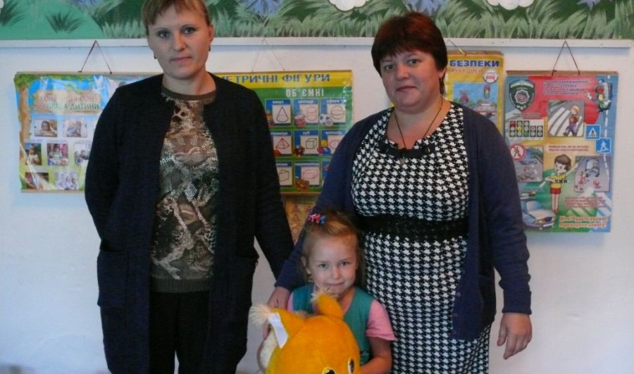 В Семеновском районе поздравили пятилетнюю школьницу (фото)
