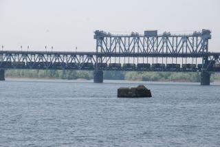 Больше 10 дней на мосту Кременчуга будет ограничено движение