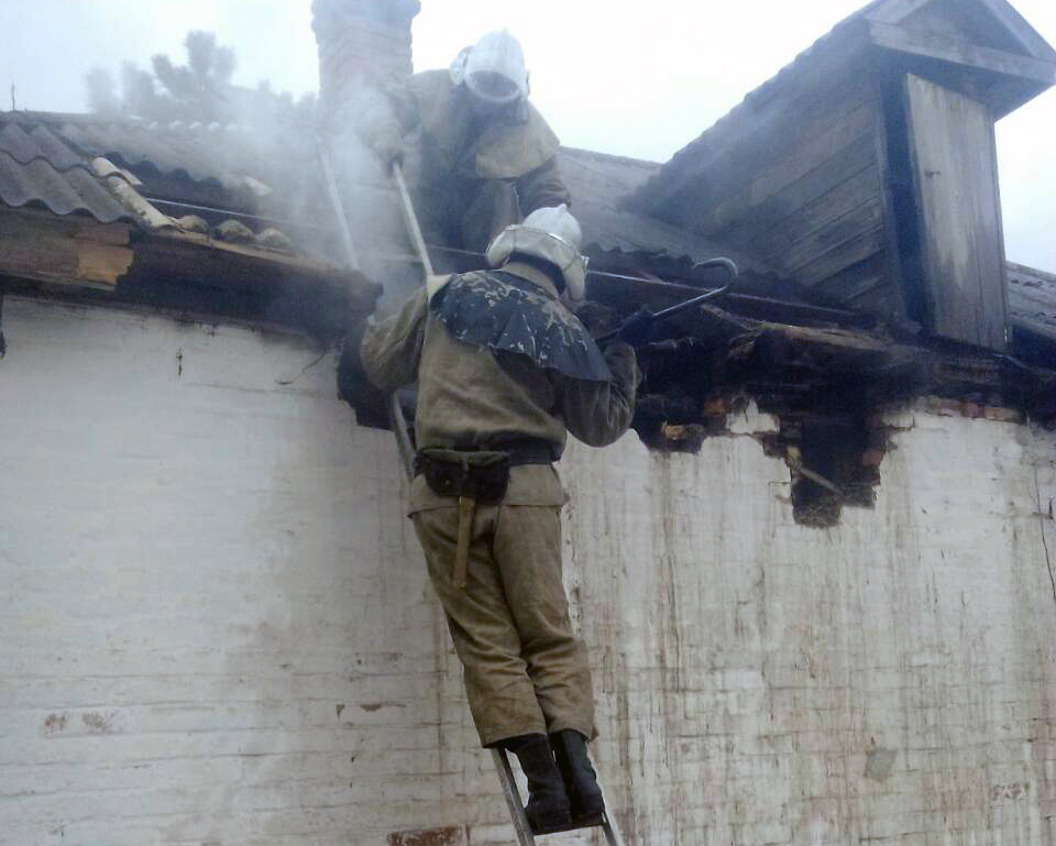 В Великобагачанском районе спасли от огня жилой дом (фото)