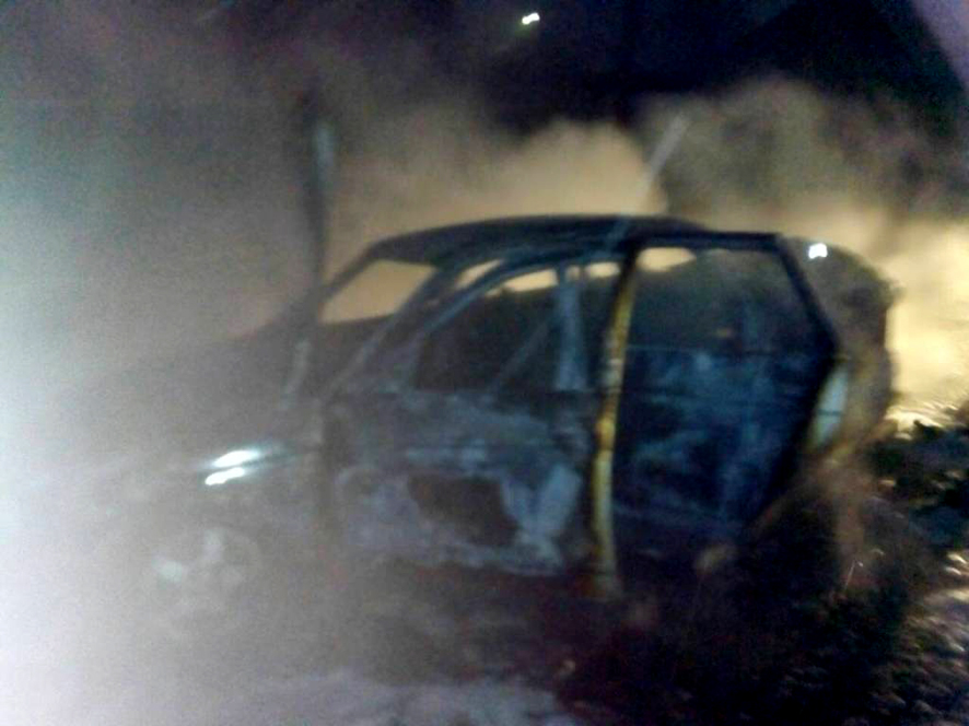 В Кременчуге горел автомобиль