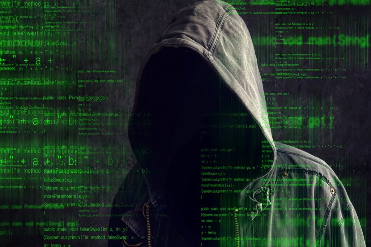 Киберполиция задержала полтавского хакера, которого разыскивали в 30 странах
