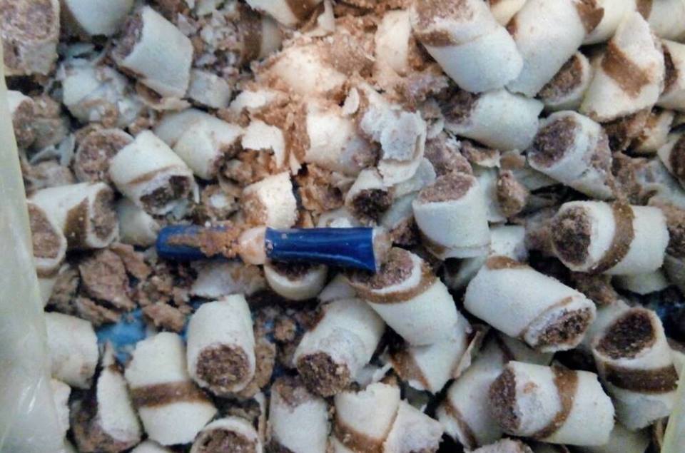В сладких трубочках в Полтаве обнаружили наркотики (фото)