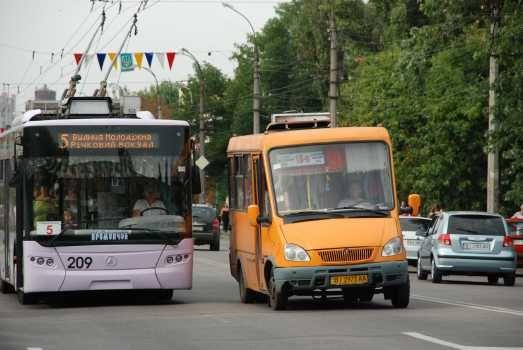 Троллейбусы в Кременчуге на Пасху будут работать до 24 часов