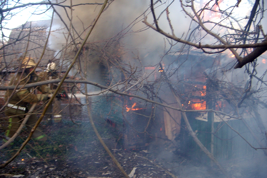 В Лубнах горел дачный дом (фото)