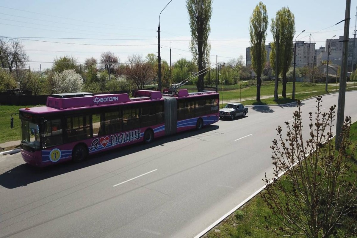 Новые троллейбусы на улицах Кременчуга: фоторепортаж