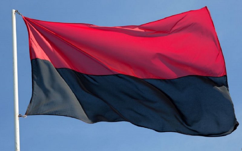 В Полтаве будут вывешивать красно-черные флаги