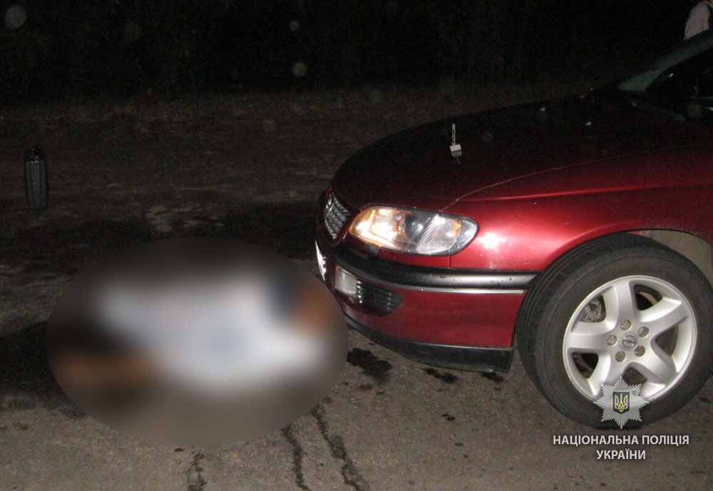 В Кременчуге автомобиль насмерть сбил пешехода (фото 18+)