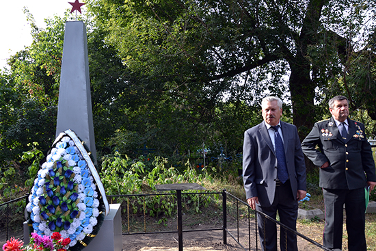 На Полтавщине установили новый памятник воинам Второй мировой