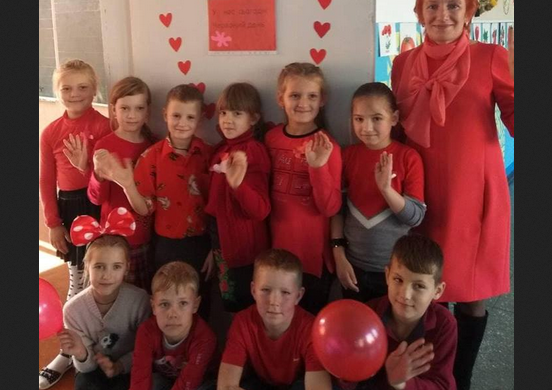 В школе на Полтавщине устроили "радужную неделю" (фото)