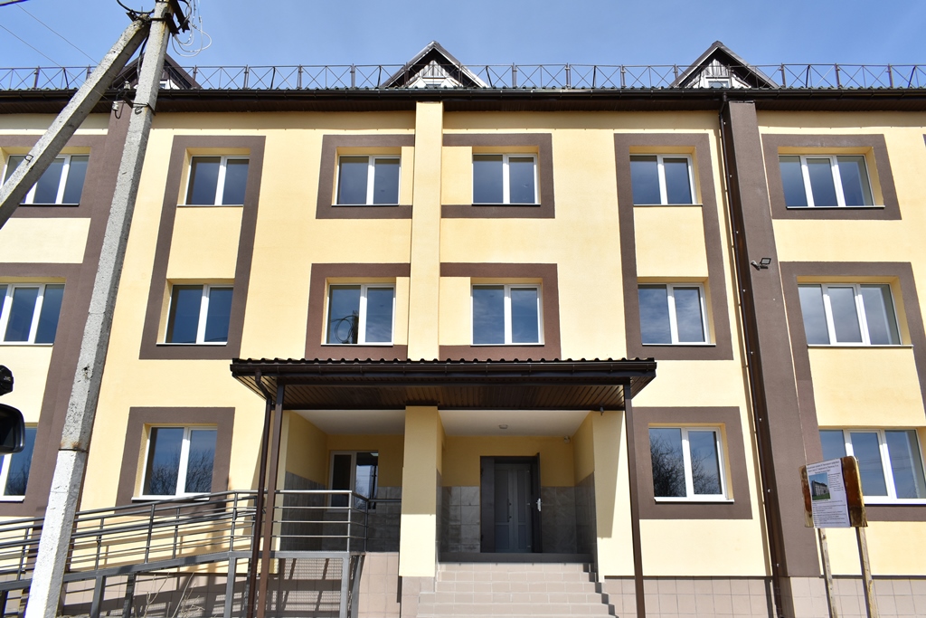 В Решетиловке открыли современное общежитие (фото)