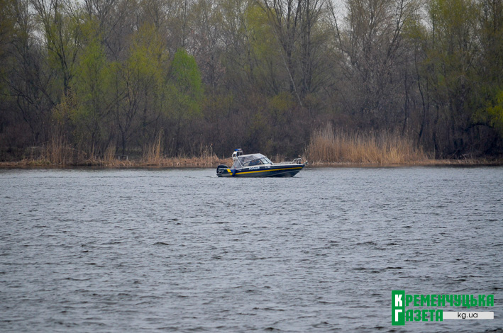 Поиски пропавшей с лодки Карины не прекратят - власти Кременчуга