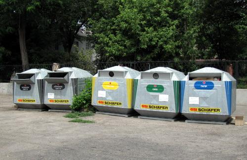 В праздники мусор из контейнерных площадок Кременчуга будут вывозить ежедневно