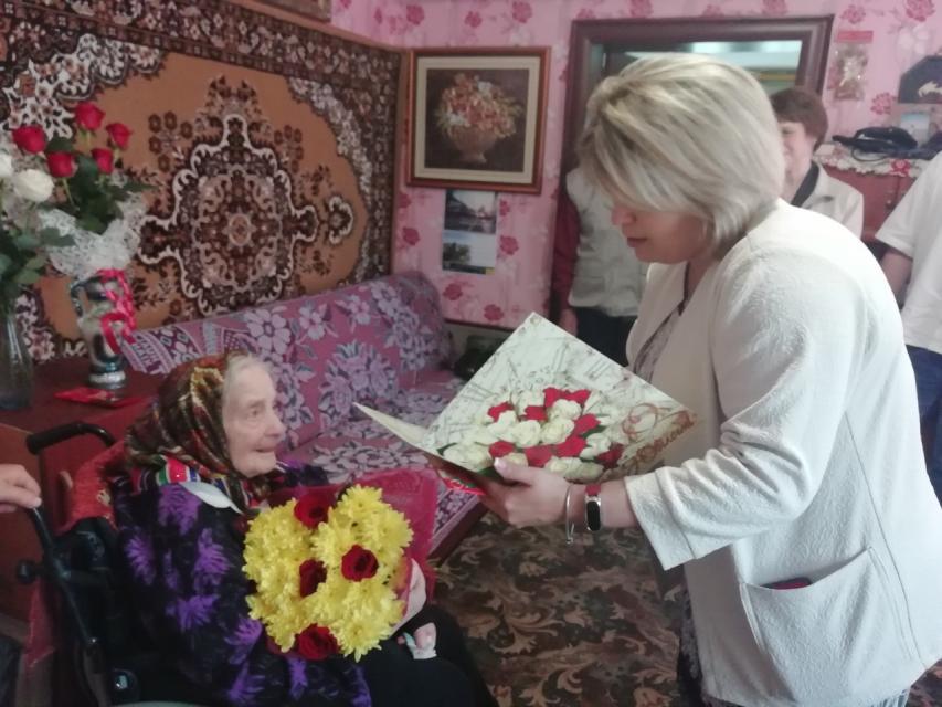 На Полтавщине женщина отметила 100-летний юбилей (фото)