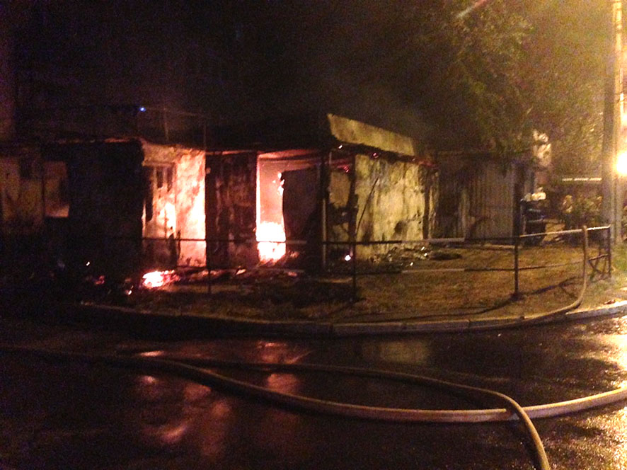 В Полтаве горели магазины (фото)