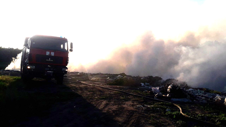 Под Полтавой - масштабный пожар (фото)