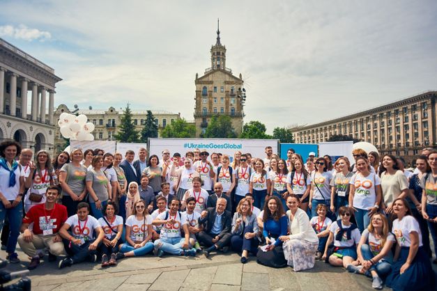 Украинских школьников научат вести бизнес