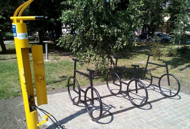 На Полтавщине обустроили станцию ремонта велосипедов (фото)