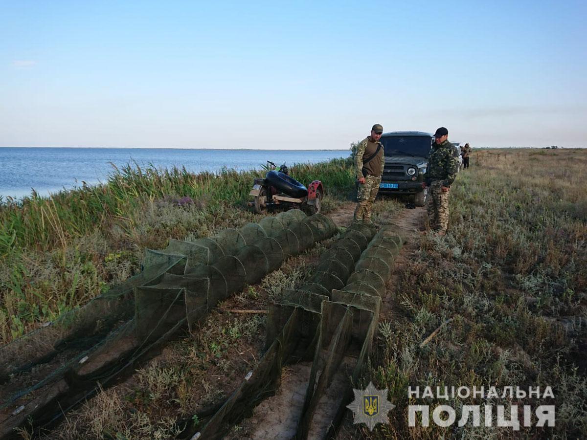 Полицейские Кременчуга разоблачили "креветочного браконьера" (фото)