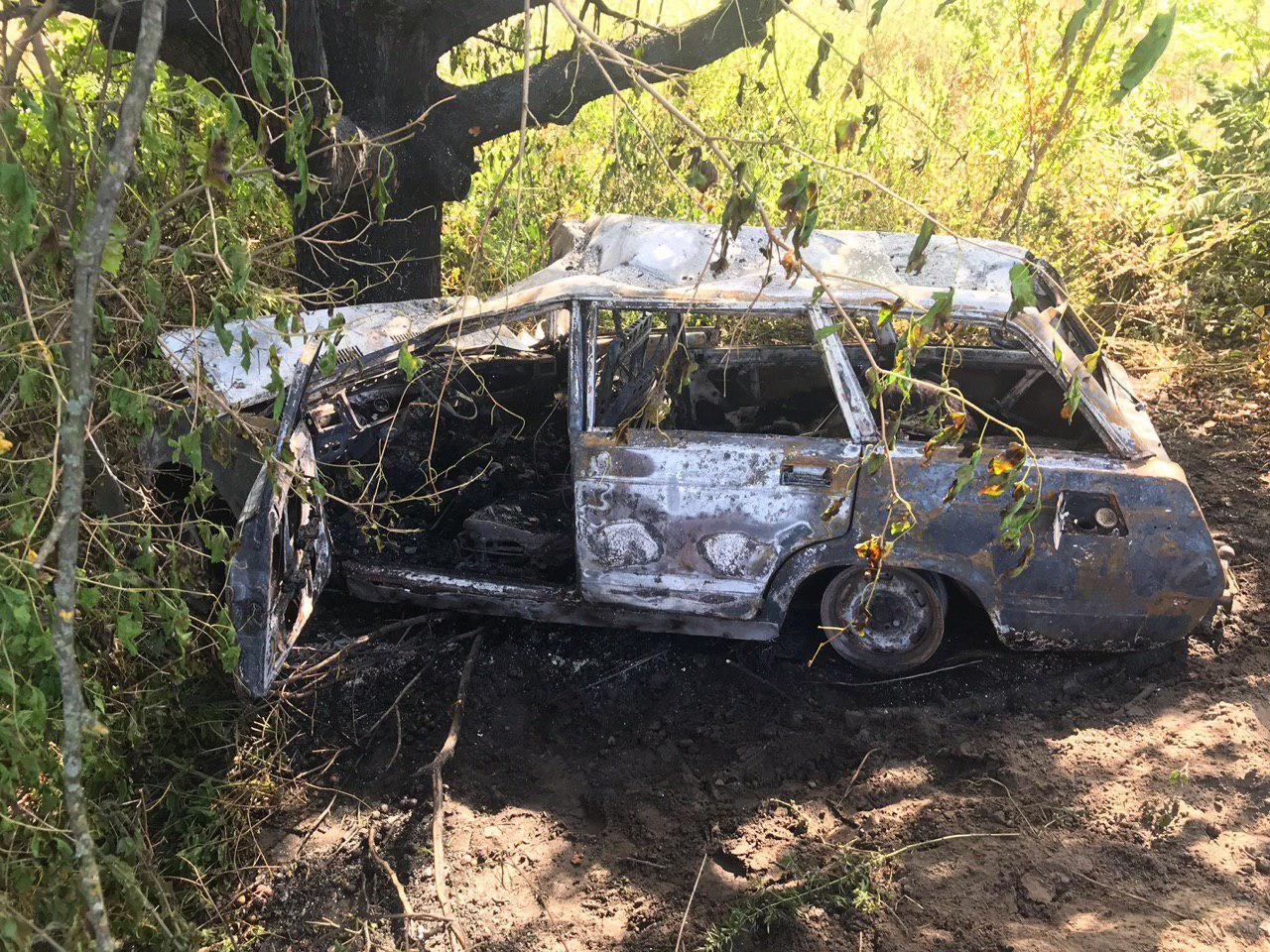 На Полтавщине в сгоревшей машине нашли труп (фото)