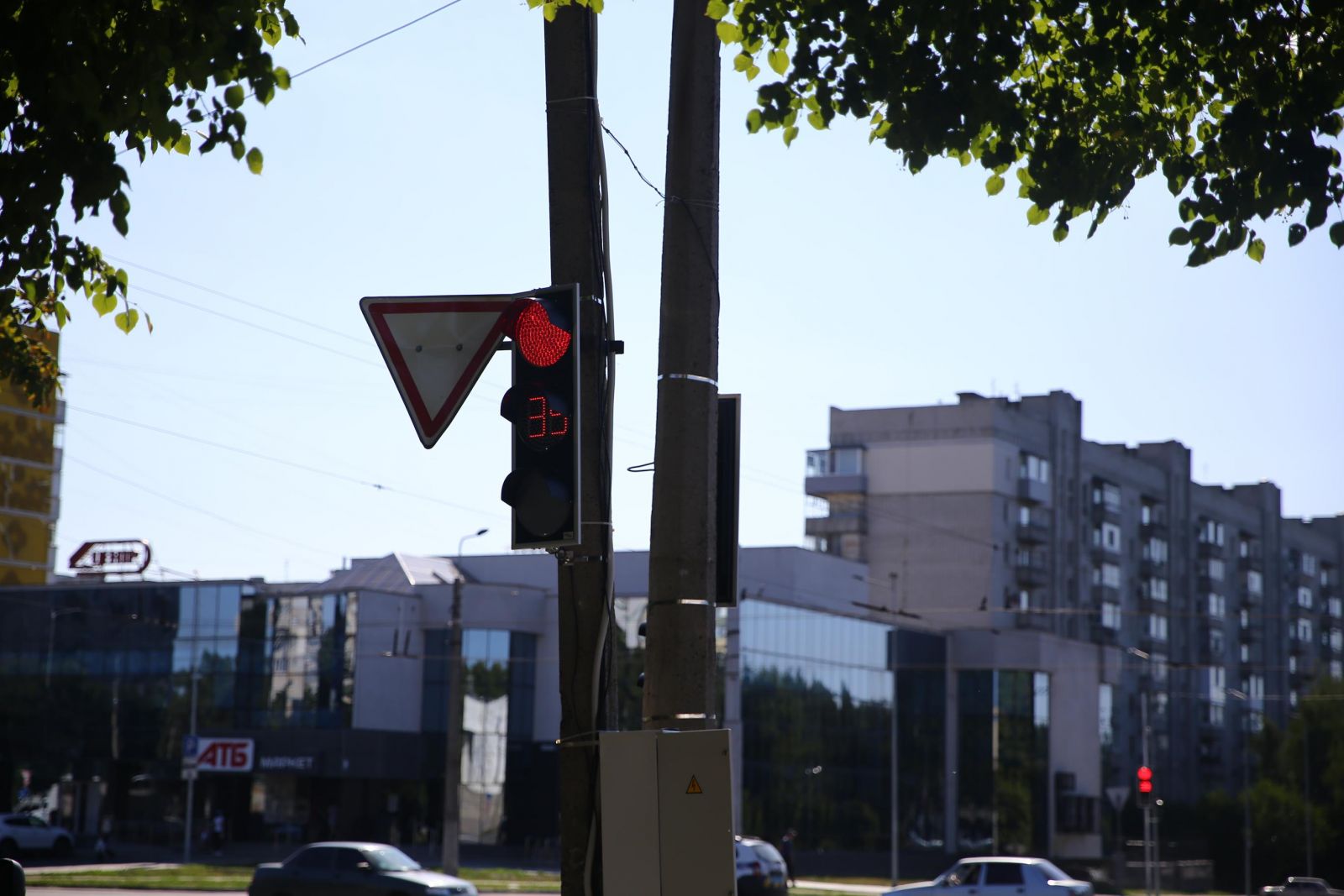 В Кременчуге установили новые светофоры в "опасных" местах
