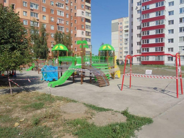 В Полтаве открыли игровую площадку "Территория детства"
