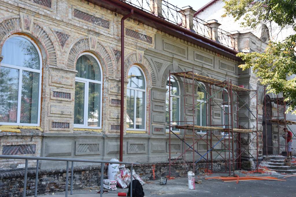 В Пирятине реставрируют историческое здание (фото)