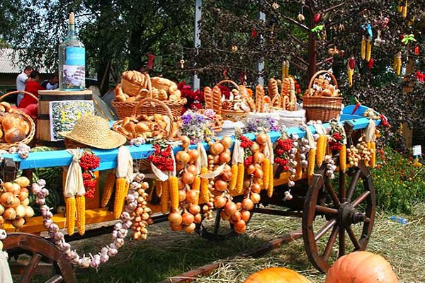Пирятинцев и гостей города приглашают на праздничную ярмарку