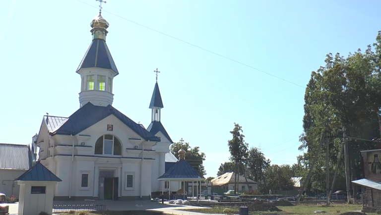 Под Полтавой построили церковь (видео)