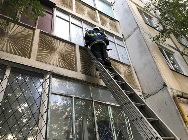 В Кременчуге в закрытой квартире нашли труп